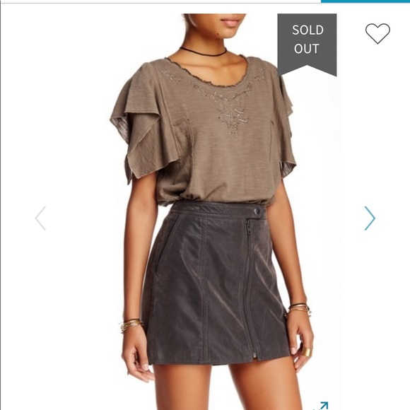 Free People Tops - FREE PEOPLE “EASY DOES IT TEE” .